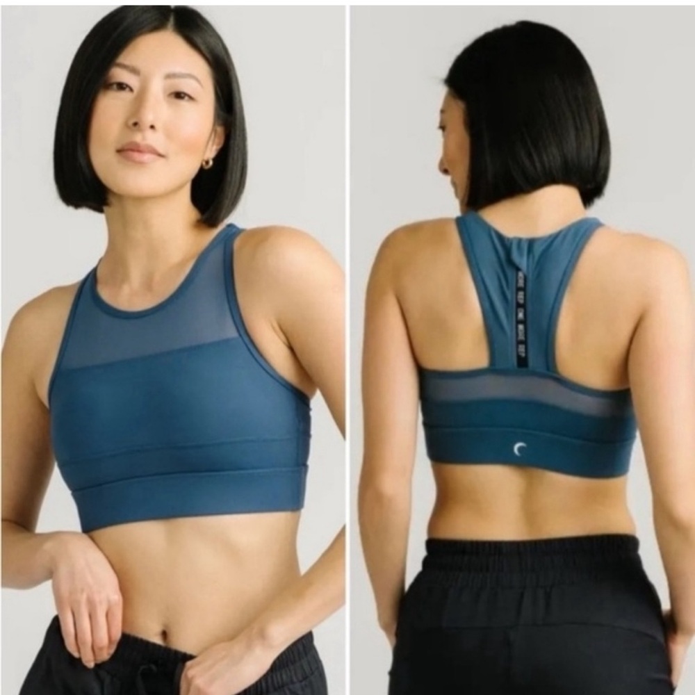 ZYIA Active All-Star Bra in navy blue with a mesh panel Large